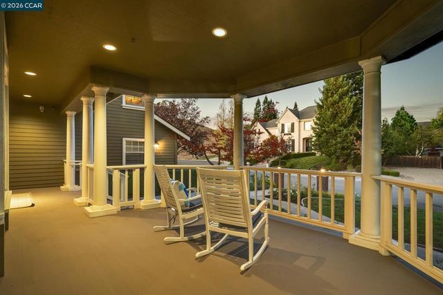 11 Hunters Ter, Danville, CA 94506