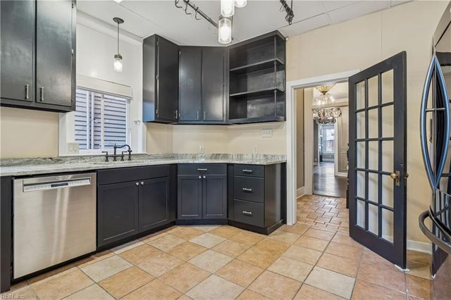 419 Court ST, Portsmouth, VA 23704