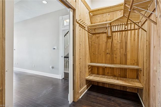 419 Court ST, Portsmouth, VA 23704