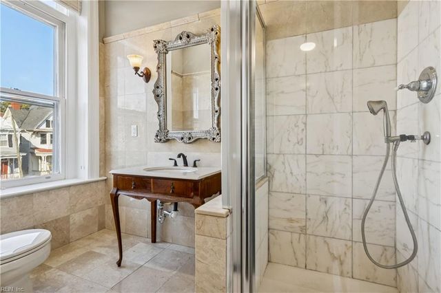 419 Court ST, Portsmouth, VA 23704