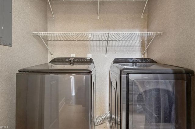 419 Court ST, Portsmouth, VA 23704