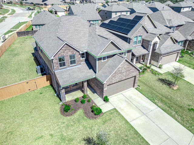32322 Dusted Bronze Drive, Brookshire, TX 77423