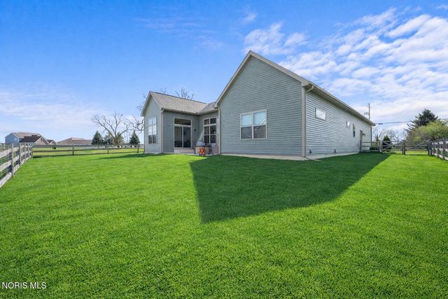 5635 Waterville Monclova Road, Monclova, OH 43542