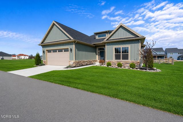 5635 Waterville Monclova Road, Monclova, OH 43542