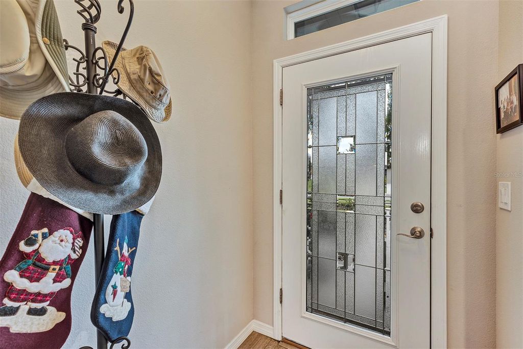 Image 5 of property listing at 3722 ARLINGTON RIDGE BOULEVARD, Leesburg, FL 34748