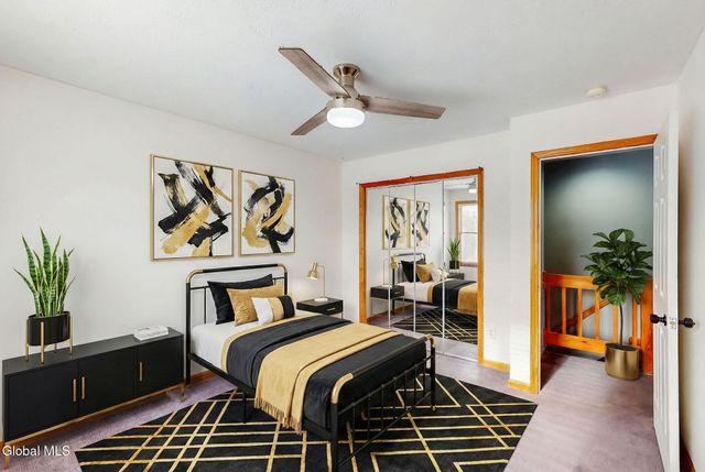 7 Theresa Ann Court, Colonie, NY 12205