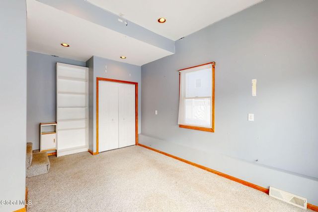 7 Theresa Ann Court, Colonie, NY 12205