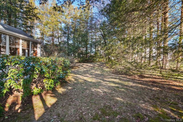 1692 Central Street, Yorktown Heights, NY 10598