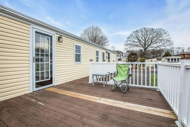 58 Valley Forge Drive, Bohemia, NY 11716