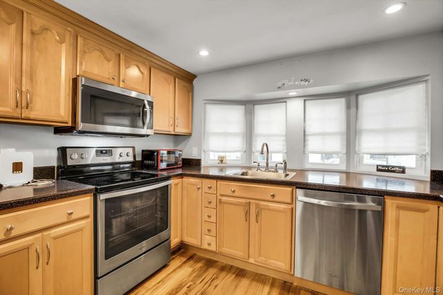 58 Valley Forge Drive, Bohemia, NY 11716