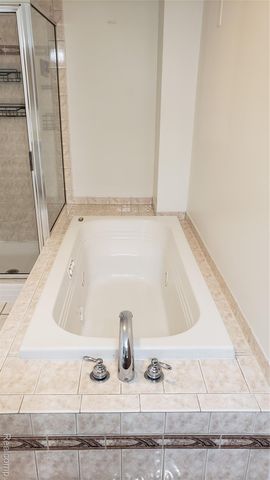 4116 Syracuse Street, Dearborn Heights, MI 48125