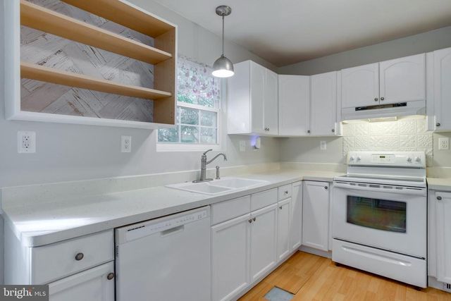 35508 WILDERNESS SHORES WAY, Locust Grove, VA 22508