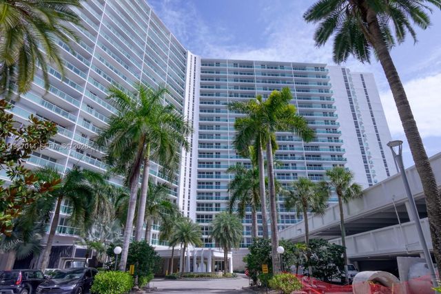 100 Bayview Dr 617, Sunny Isles Beach, FL 33160