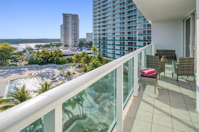 100 Bayview Dr 617, Sunny Isles Beach, FL 33160