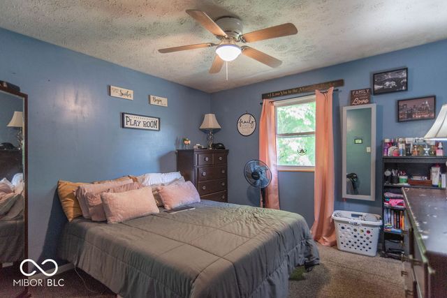 5301 Gambel Road, Indianapolis, IN 46221