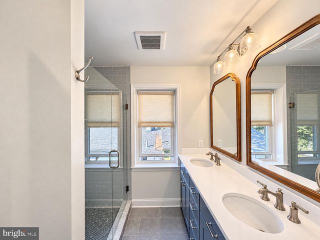 192 MEREDITH AVE, Bryn Mawr, PA 19010