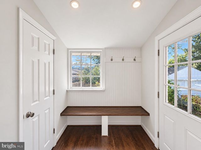 192 MEREDITH AVE, Bryn Mawr, PA 19010