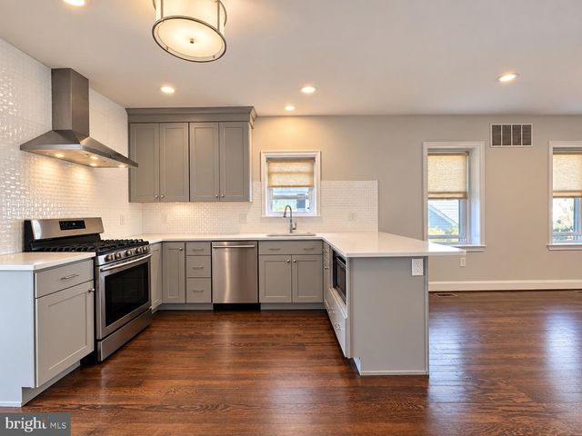 192 MEREDITH AVE, Bryn Mawr, PA 19010