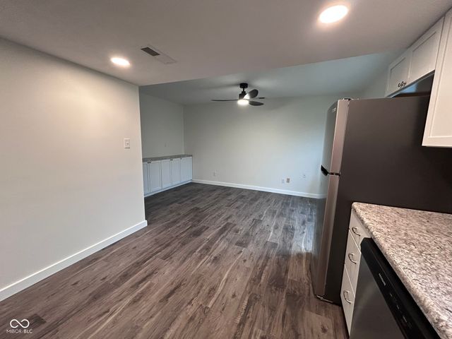 2896 Two Worlds Drive, Columbus, IN 47201