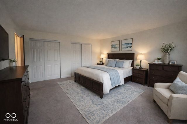 2896 Two Worlds Drive, Columbus, IN 47201