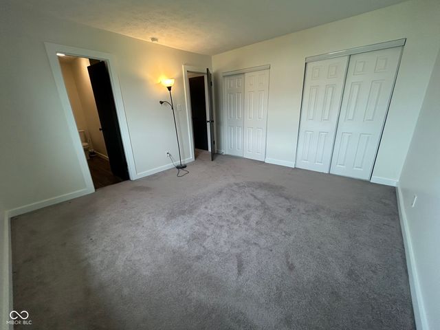 2896 Two Worlds Drive, Columbus, IN 47201