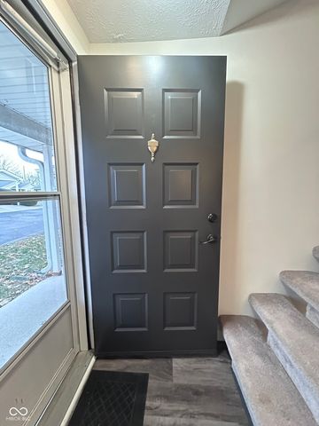 2896 Two Worlds Drive, Columbus, IN 47201