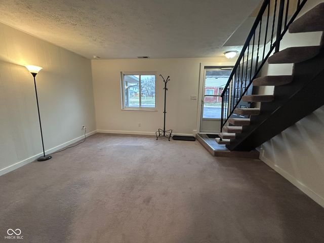 2896 Two Worlds Drive, Columbus, IN 47201