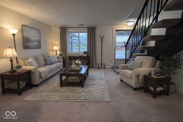 2896 Two Worlds Drive, Columbus, IN 47201