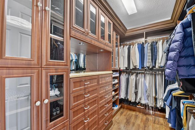 718 Edgebrook Lane, West Palm Beach, FL 33411