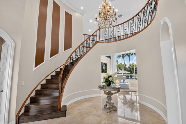 718 Edgebrook Lane, West Palm Beach, FL 33411