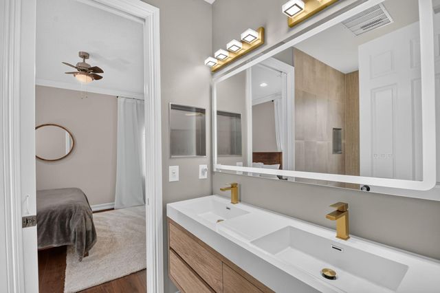 718 Edgebrook Lane, West Palm Beach, FL 33411
