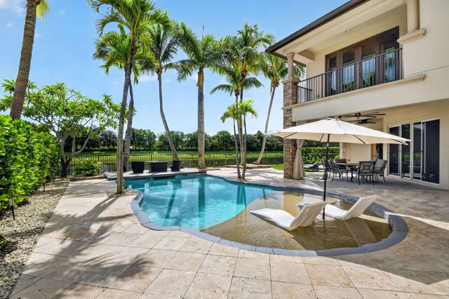 718 Edgebrook Lane, West Palm Beach, FL 33411