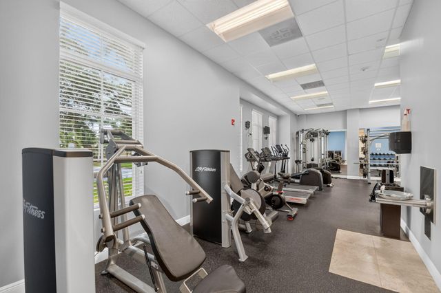 718 Edgebrook Lane, West Palm Beach, FL 33411