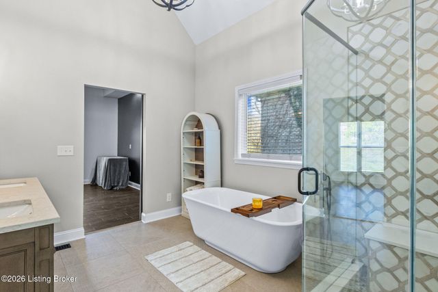 10609 Elder Ln, Prospect, KY 40059