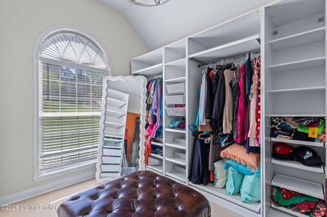 10609 Elder Ln, Prospect, KY 40059