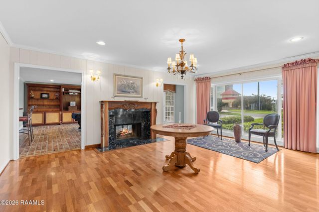 121 Beverly Drive, Lafayette, LA 70503