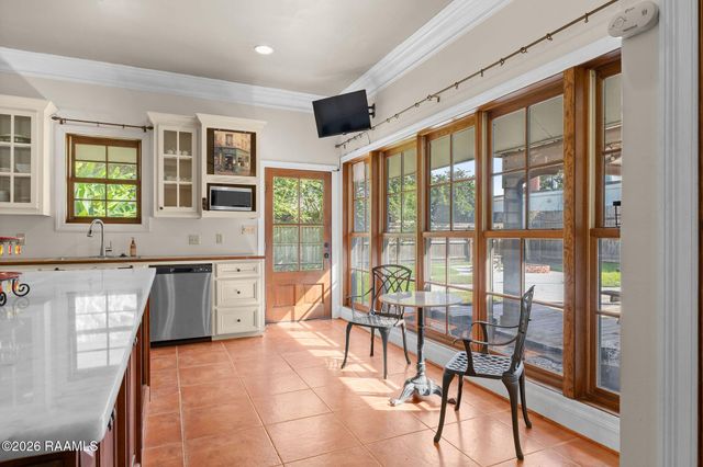 121 Beverly Drive, Lafayette, LA 70503
