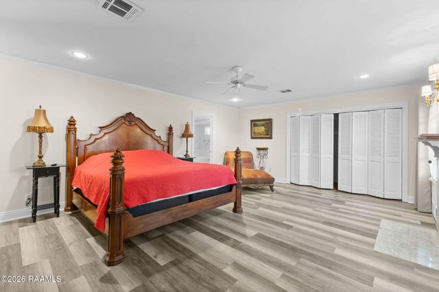 121 Beverly Drive, Lafayette, LA 70503