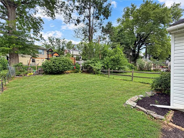 1822 Eaton Avenue, Bethlehem City, PA 18018