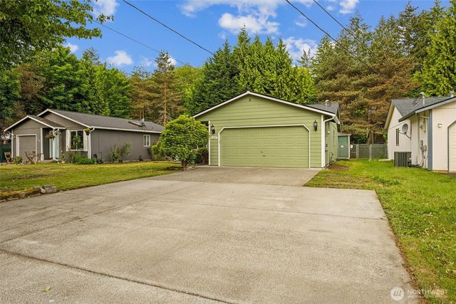 1227 Mary Lou Street SE, Lacey, WA 98503