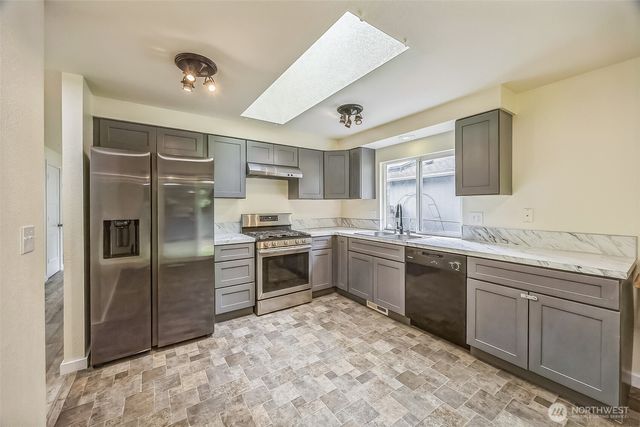 1227 Mary Lou Street SE, Lacey, WA 98503