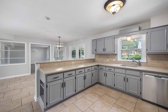 5828 Sherborne Drive, Columbus, GA 31909