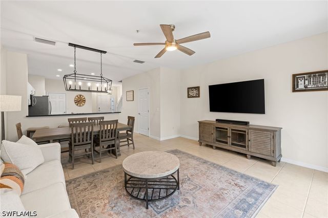 16007 Caldera LN 66, Naples, FL 34110