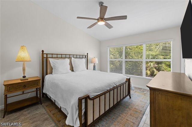 16007 Caldera LN 66, Naples, FL 34110