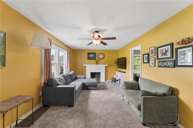 8001 Blue Ridge Boulevard, Raytown, MO 64138