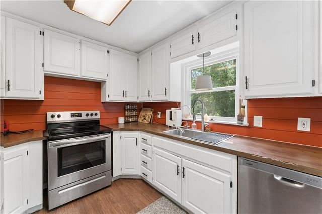 8001 Blue Ridge Boulevard, Raytown, MO 64138