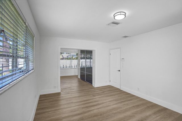 4751 NE 29th Avenue, Fort Lauderdale, FL 33308