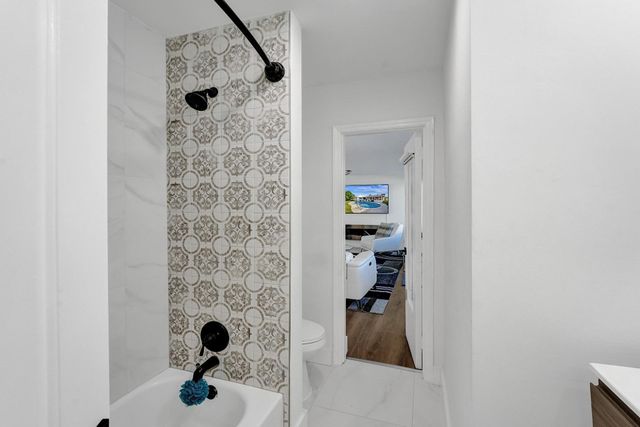 4751 NE 29th Avenue, Fort Lauderdale, FL 33308