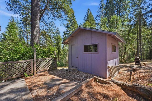 12835 Rodriguez Ct, Grass Valley, CA 95945