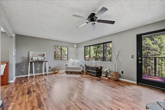 12835 Rodriguez Ct, Grass Valley, CA 95945